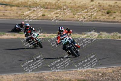 media/Apr-19-2025-AHRMA (Sat) [[3d98ca3309]]/Race/Group 8/Turn 4/